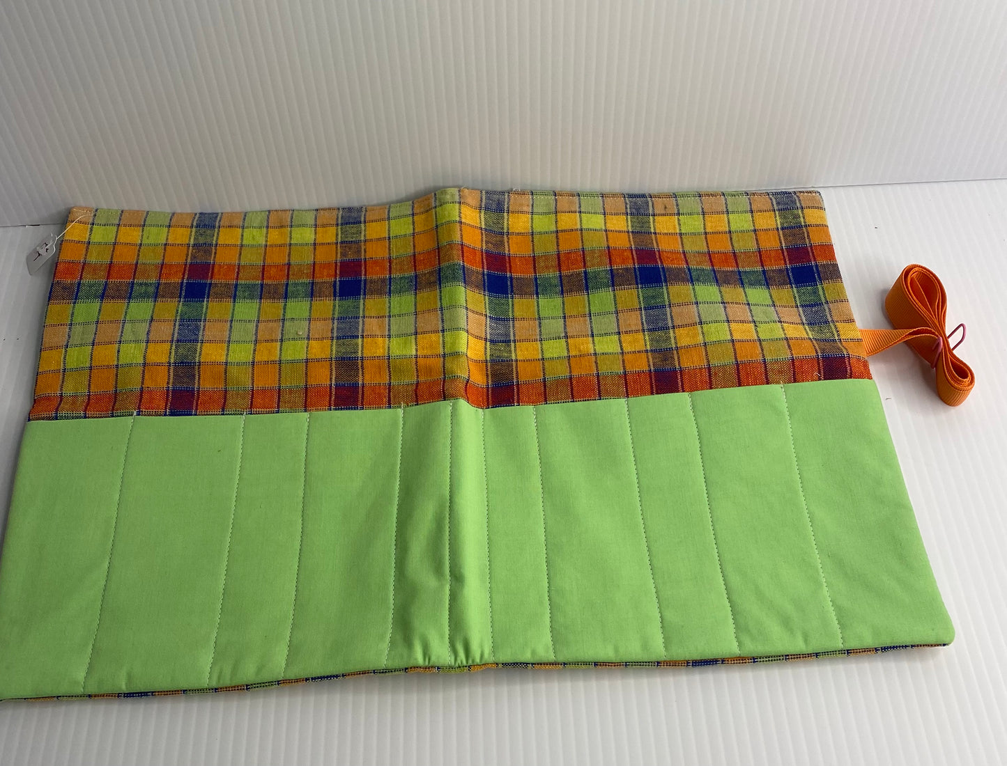 Make up Brush Travel Wrap - Cotton Material Tartan and Green