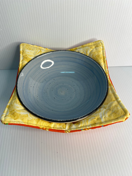Microwave Bowl Cosy Red with yellow flowers