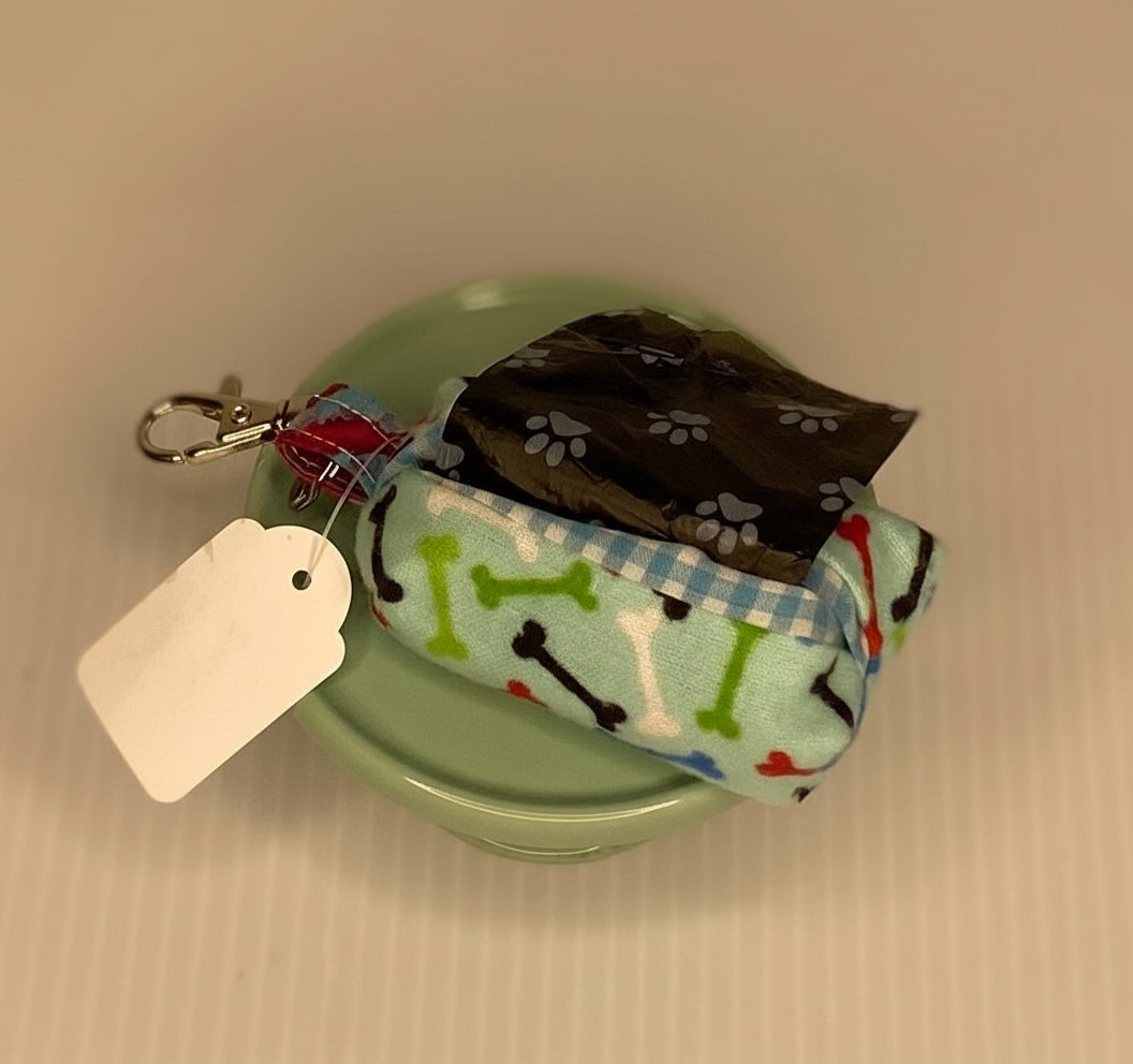 Doggy Dodo Bags - On Keyring for ease of cleaning up