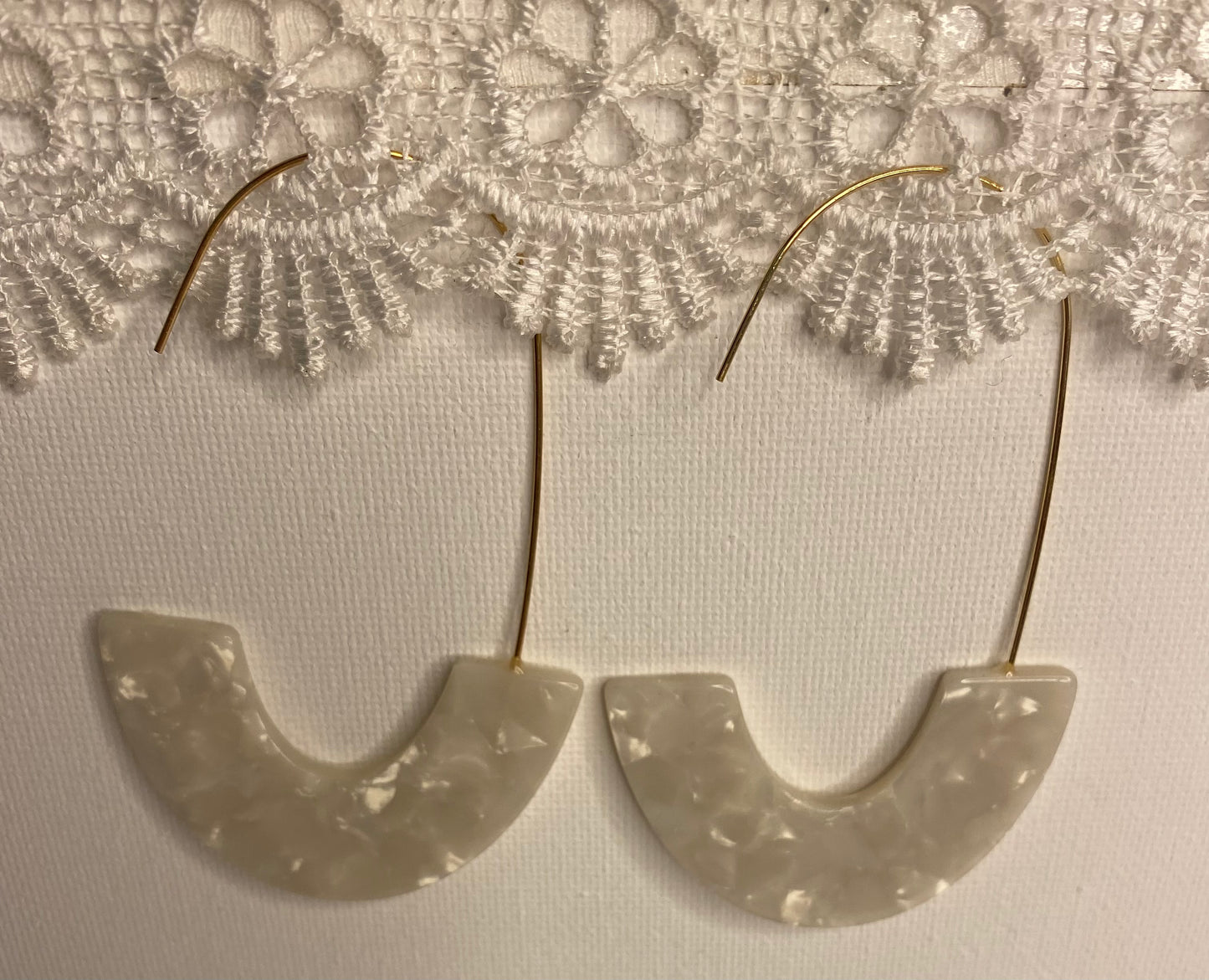 Earrings -Large Hoop 1/2 Circle