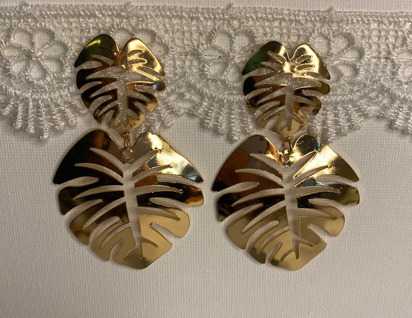 Earrings -Gold Leaves