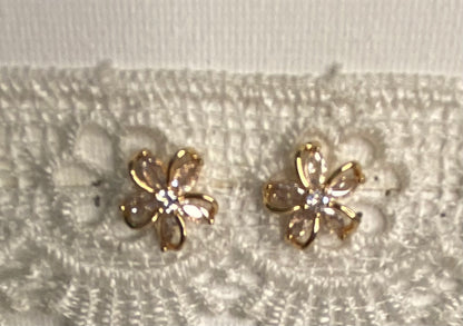 Earrings - Flower with Imitation diamonds
