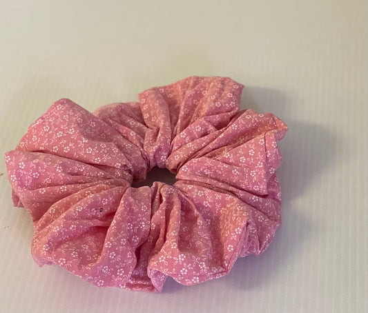Hair Scrunchies XXL - Pink with White Flowers