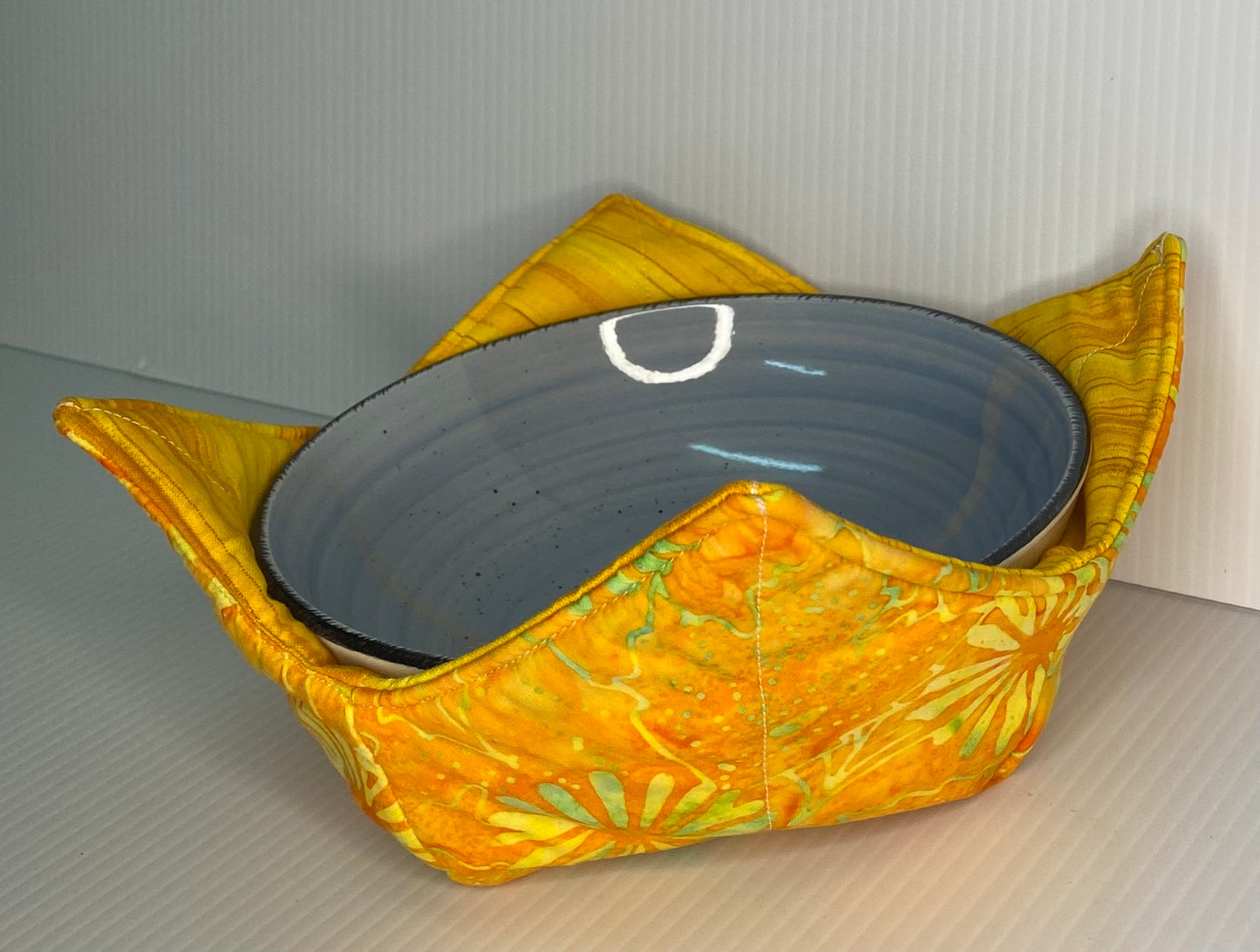 Microwave Bowl Cosy Bright Yellow Daisy