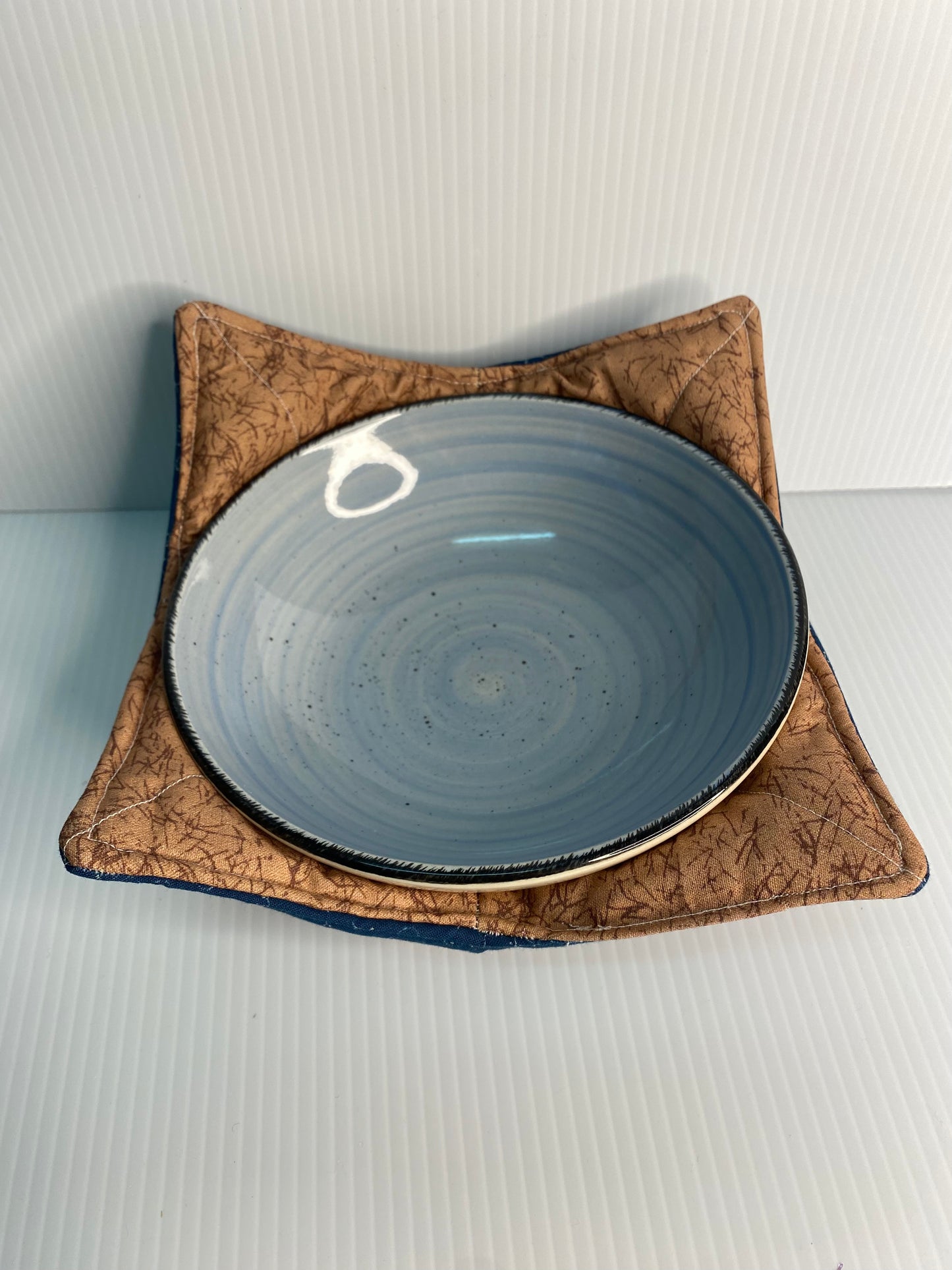 Microwave Bowl Cosy Brown and Navy Blue