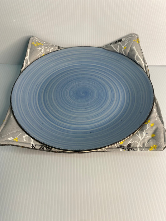 Dinner Plate Microwave Cosy - Birds on branches & Dragonflies