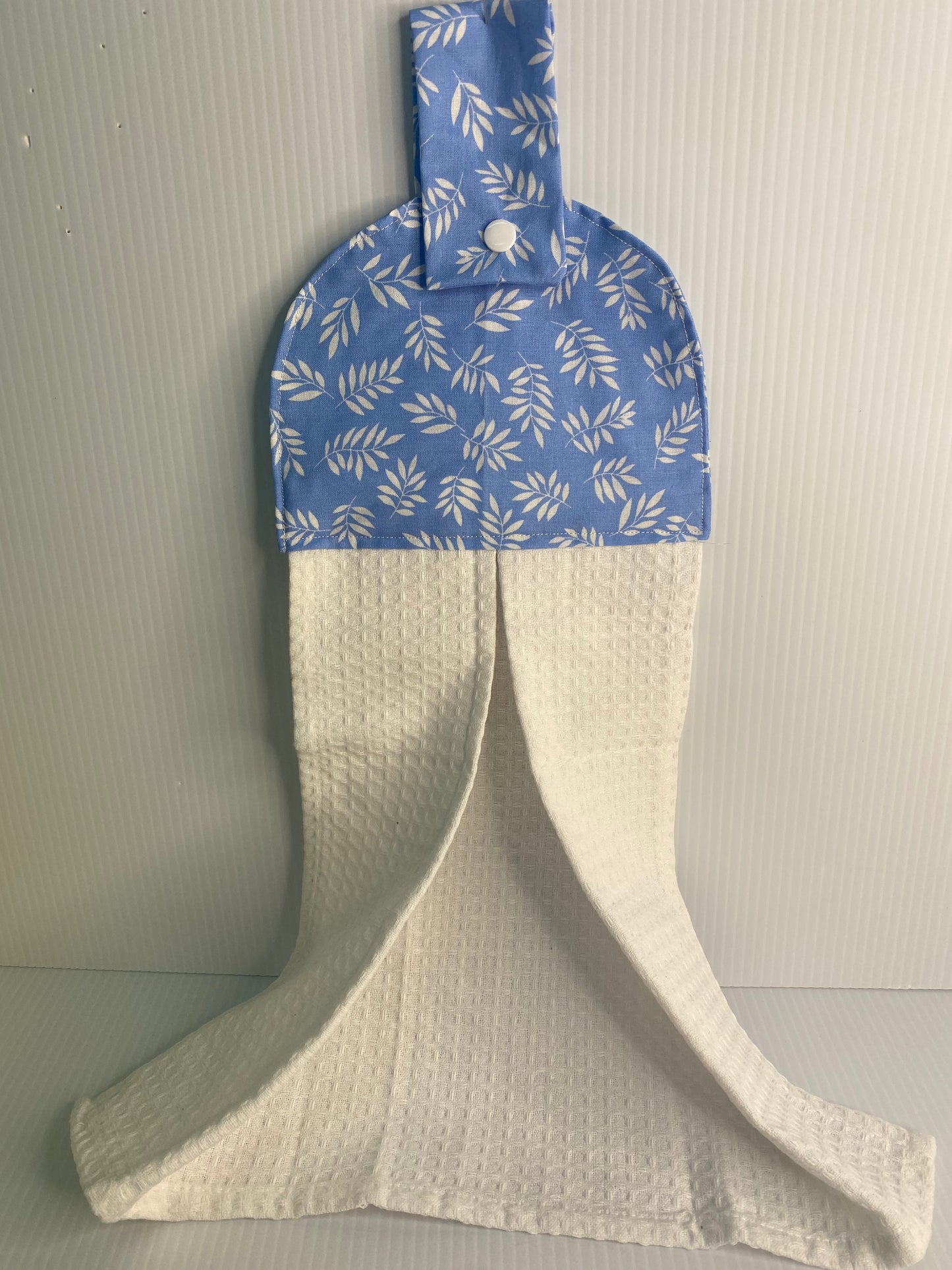 Hanging  Hand Towel  - White Waffle Towel with Lee and White Leafed top