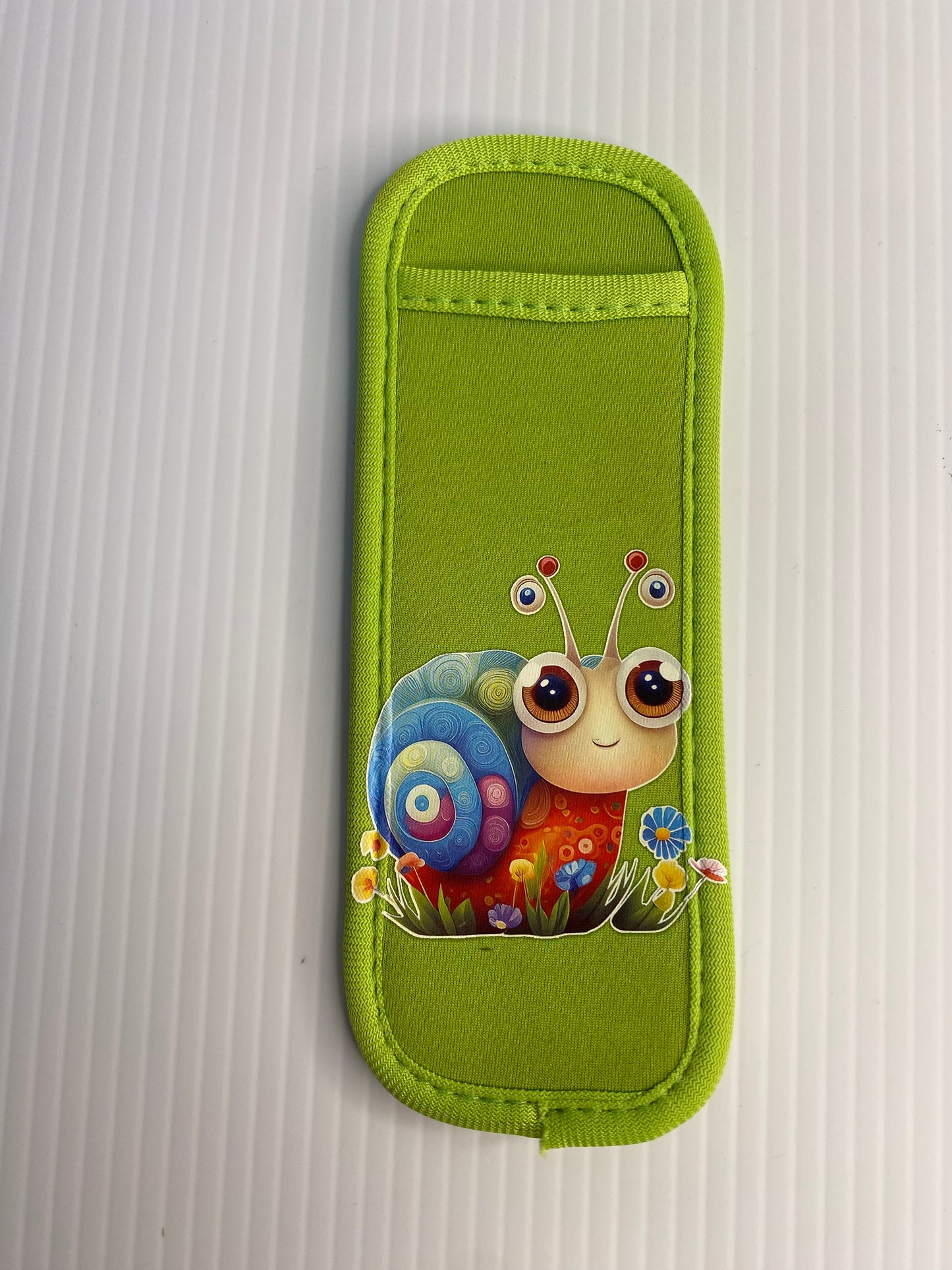 REUSABLE ICY POLE HOLDER, Patterned Ice Pop Covers, Cute Snail