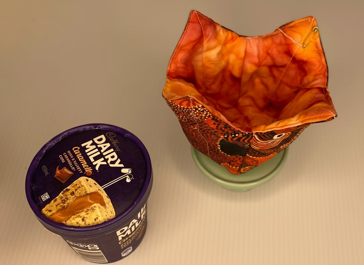 Noodles & Ice cream  Cosy - Dotty