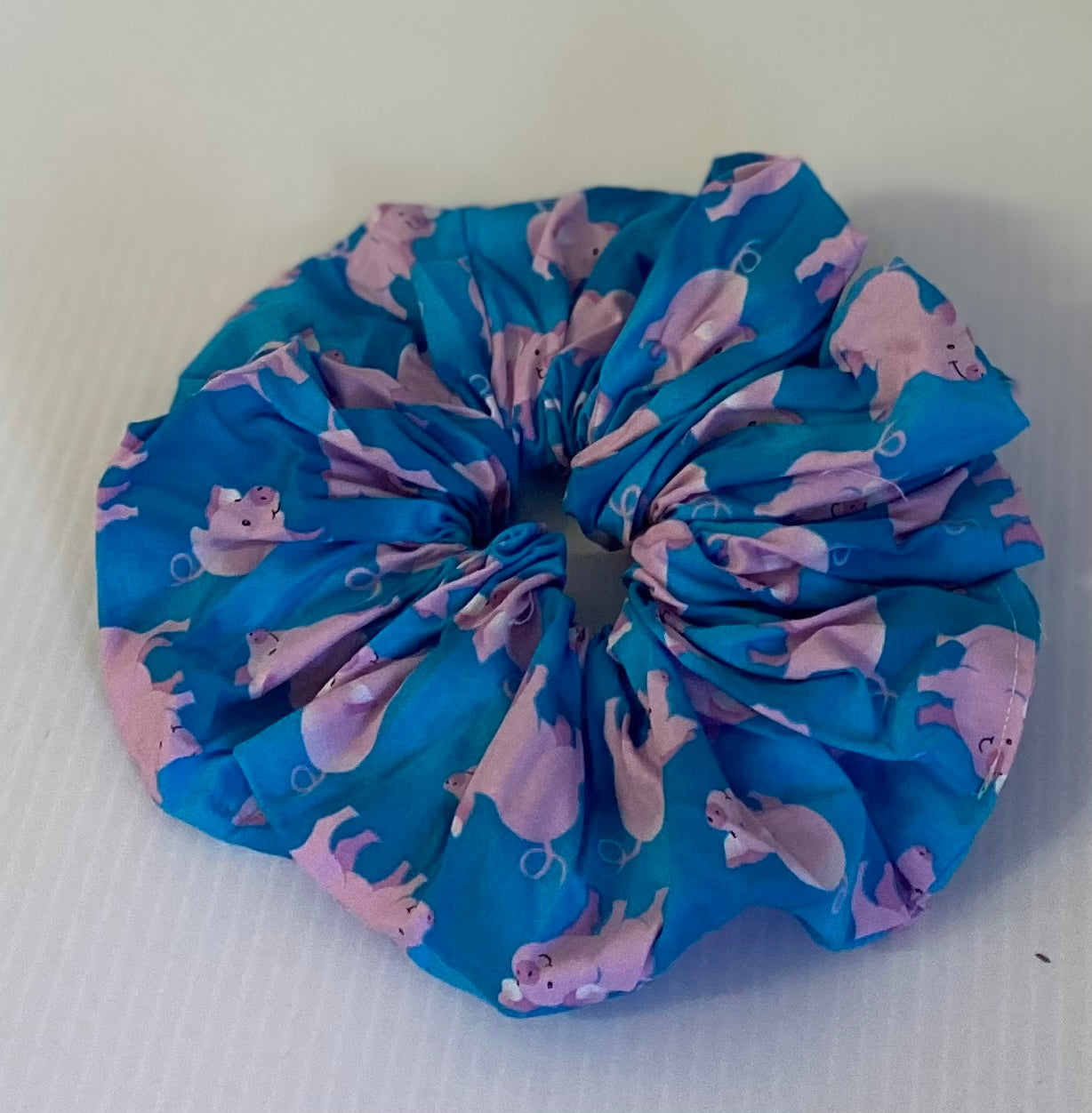 Hair Scrunchies XXL -Piggies on Blue